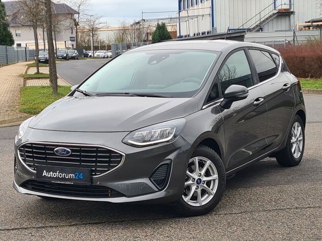 Ford Fiesta Titanium*1.Hand*RFK*LED*AppleCar*LHZ*SHZ*