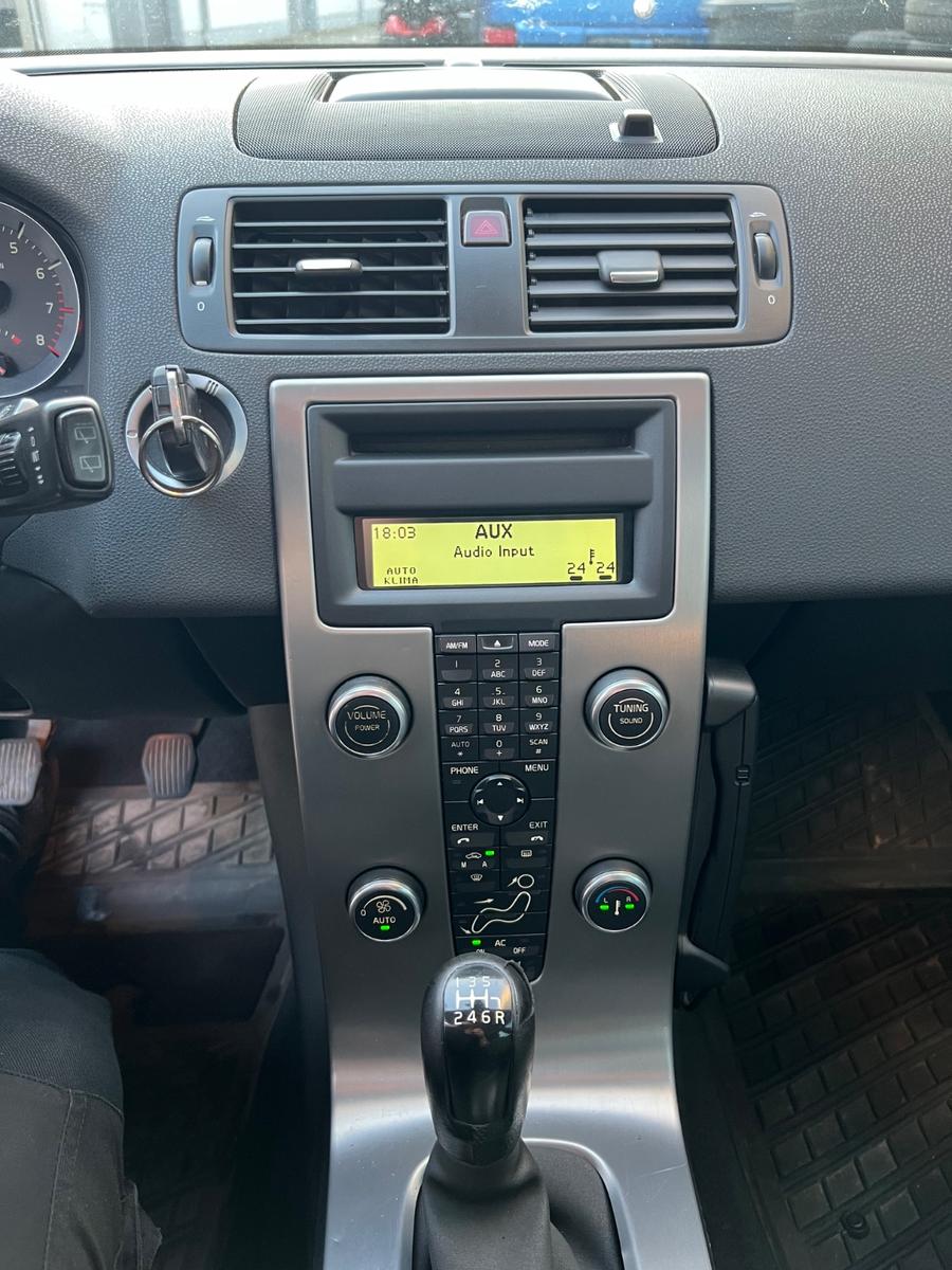 Volvo V50 T5 Summum Vollausstattung Bi Xenon 