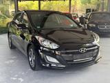 Hyundai i30 1.6 GDI blue Trend-Kamera-Shz-Tempo-Klima - Hyundai i30: 1.6