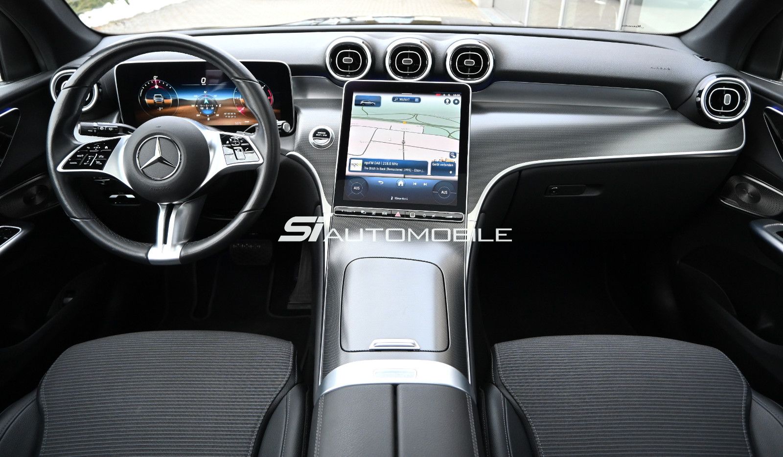 Fahrzeugabbildung Mercedes-Benz GLC 220 d 4M Avg Adv+ °AHK°MEMO°PANO°STHZG°BURM.