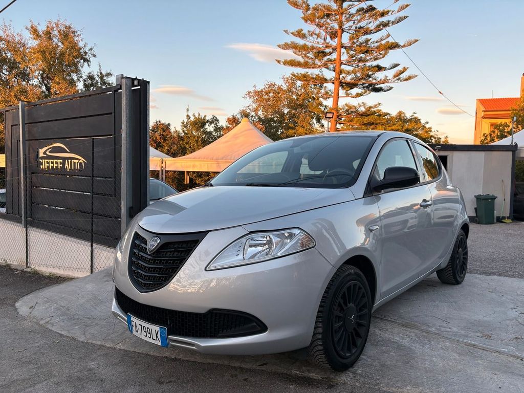 Image of Lancia Ypsilon