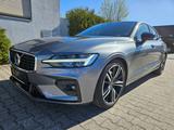 Volvo S60 Lim. R Design - LED - 360 - Navi - El. Sitze - Volvo S60: R