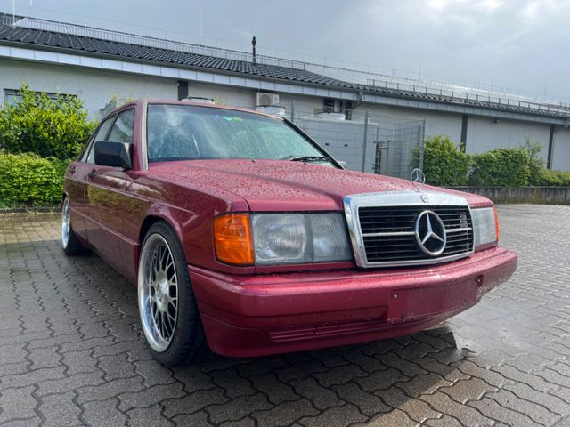 Mercedes-Benz 190 230E*5-GANG*SCHIEBEDACH*GEPFLEGT