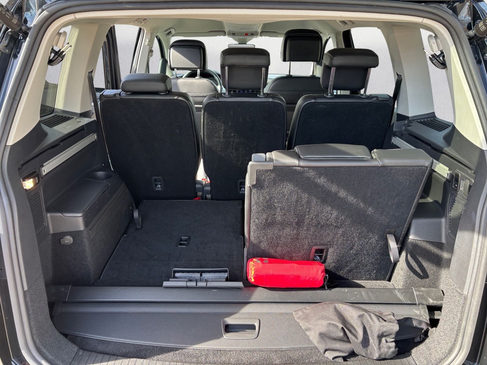 Volkswagen Touran - Bild 10