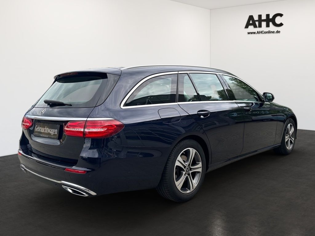 Fahrzeugabbildung Mercedes-Benz E 200 T Avantg. AHK Totwi. LED SHZ KAM Ambie.