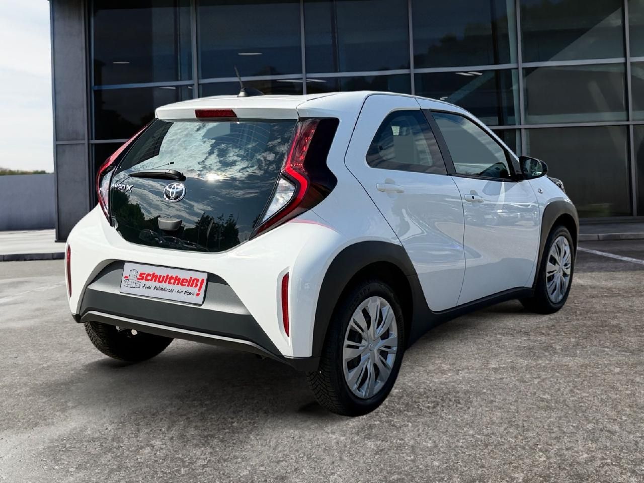 Fahrzeugabbildung Toyota Aygo X Play