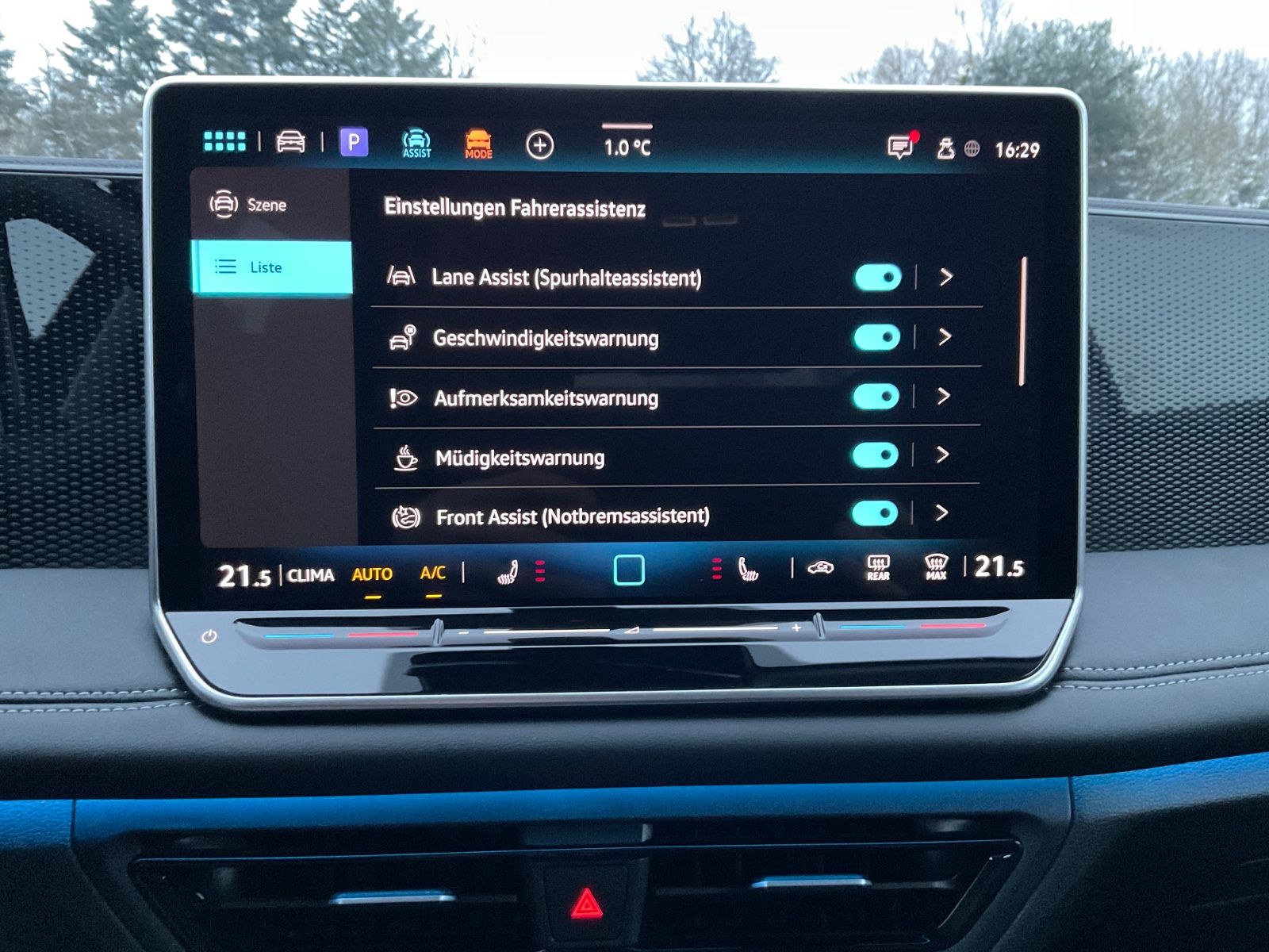 Fahrzeugabbildung Volkswagen Tiguan 1.5 eTSI DSG Life,Kamera,ACC,LED