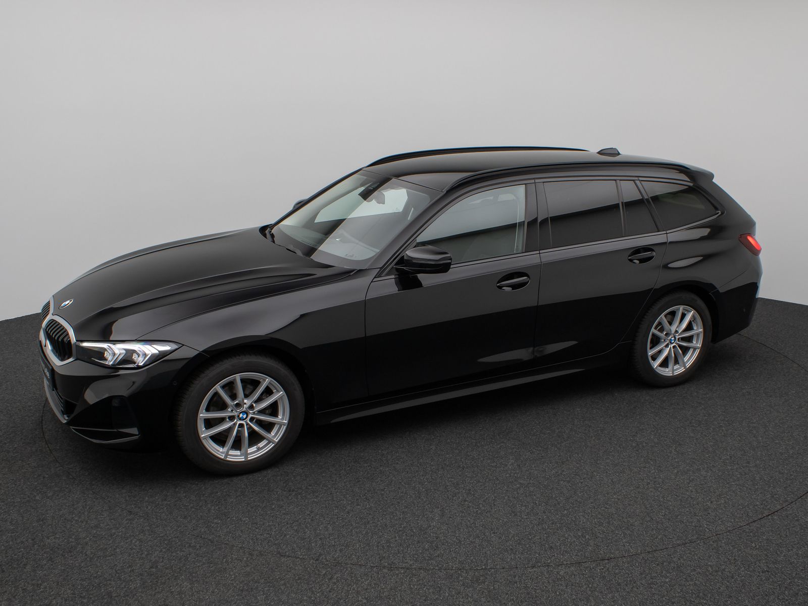 Fahrzeugabbildung BMW 318i Kamera DAB HiFi Widscreen DrivAssist Alarm
