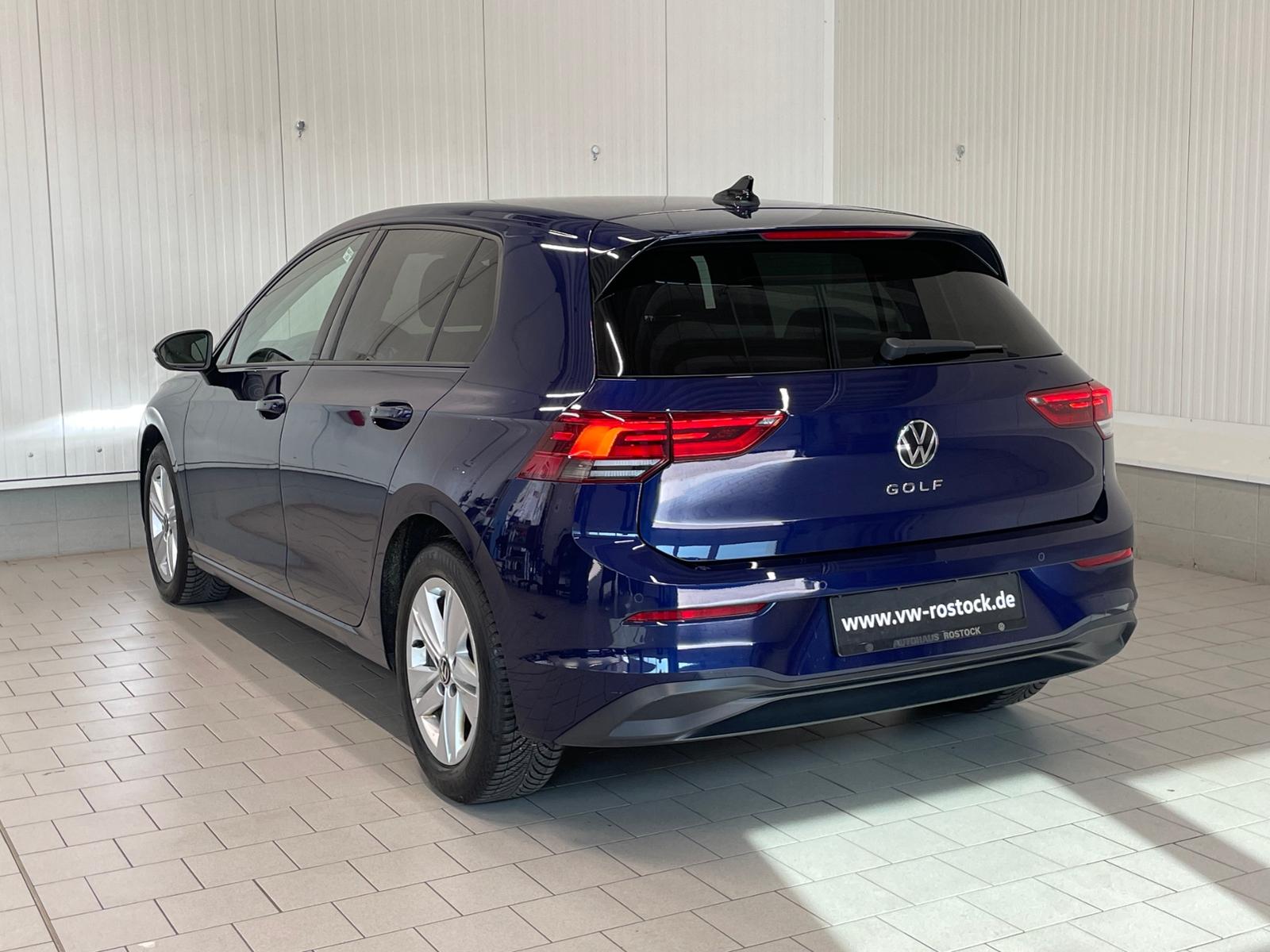 Volkswagen Golf VIII Life 1.5 eTSI DSG STANDHZG, миниатюра 4