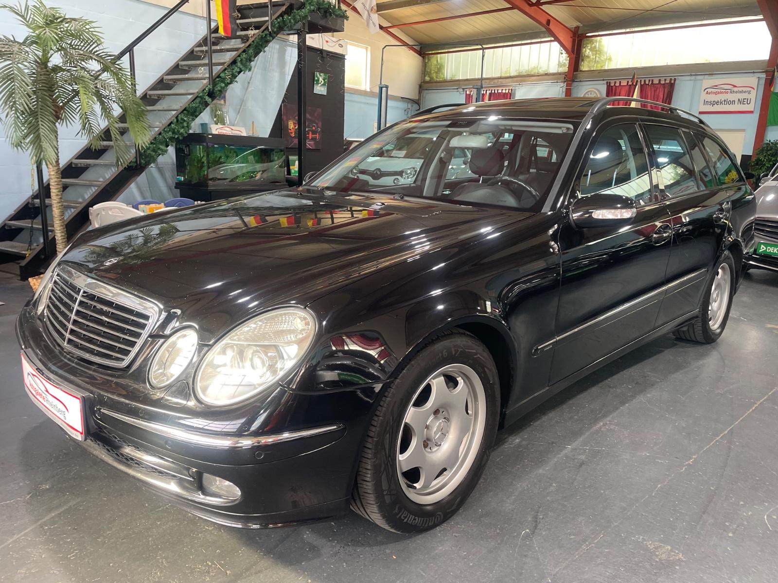Mercedes-Benz E280 2005 — вигляд ззаду