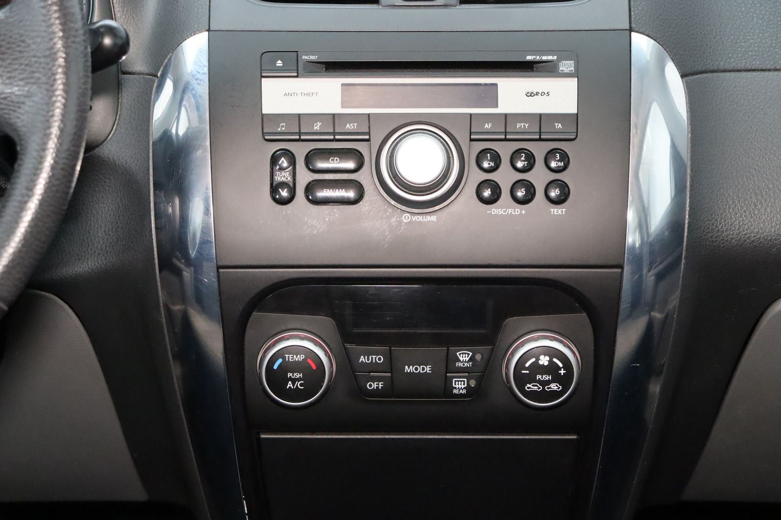 Fahrzeugabbildung Suzuki SX4 1.6 VVT 4WD * Allrad * Club