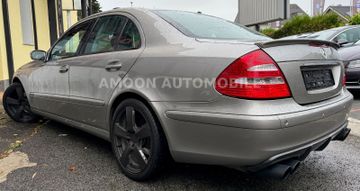 Mercedes E 200 - 4