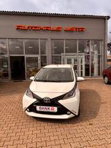 Toyota Aygo AYGO x-play Team D - Toyota: Aygo Team