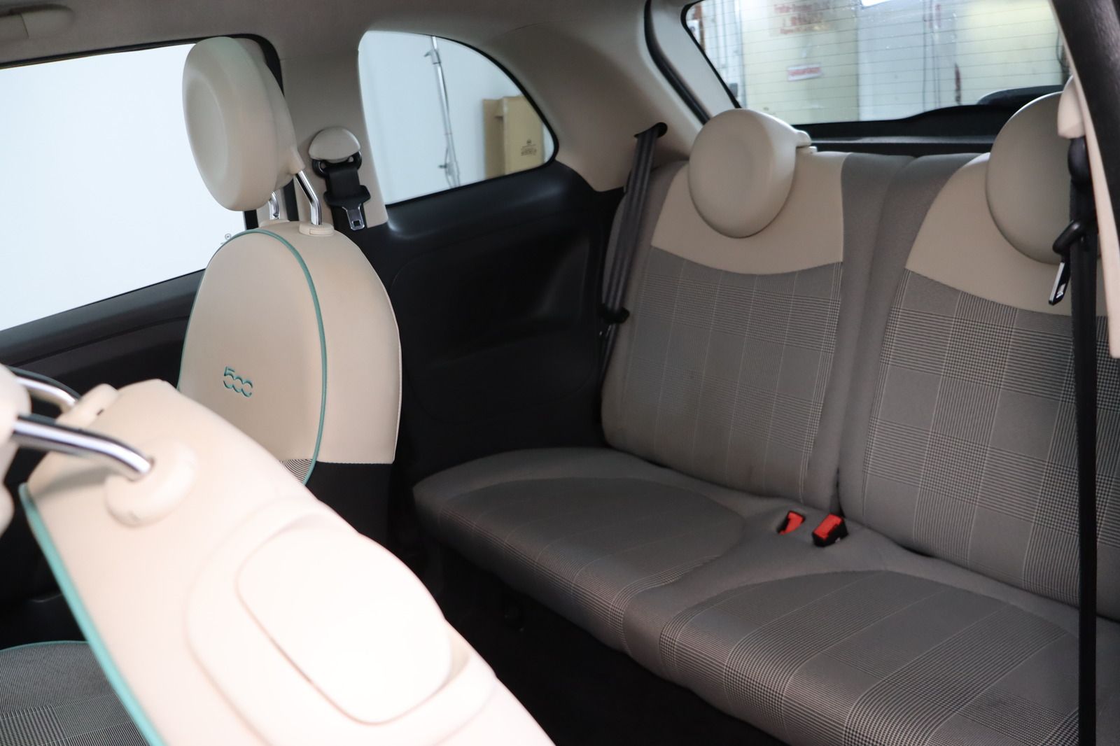 Fahrzeugabbildung Fiat 500 1.2 8V Lounge * Klima * Alu