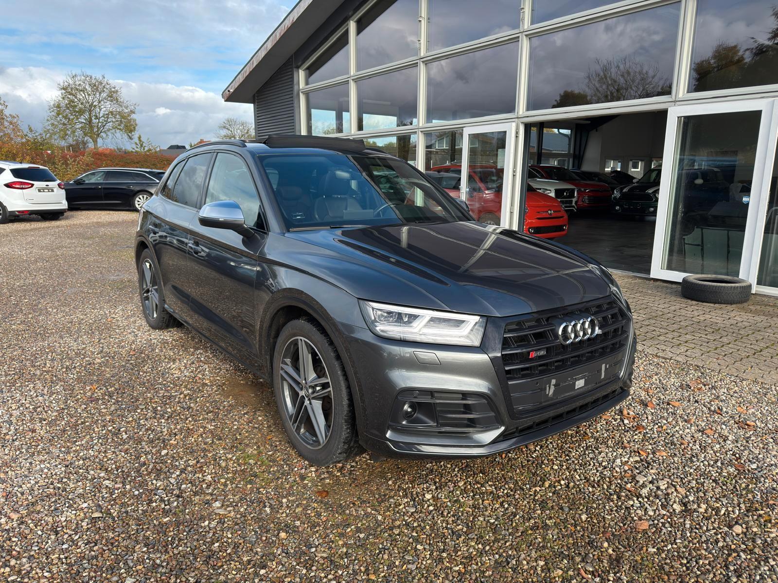 Audi SQ5 3.0 TDI quattro PANO,AHK,MEMORY, B&O, VOLL!!