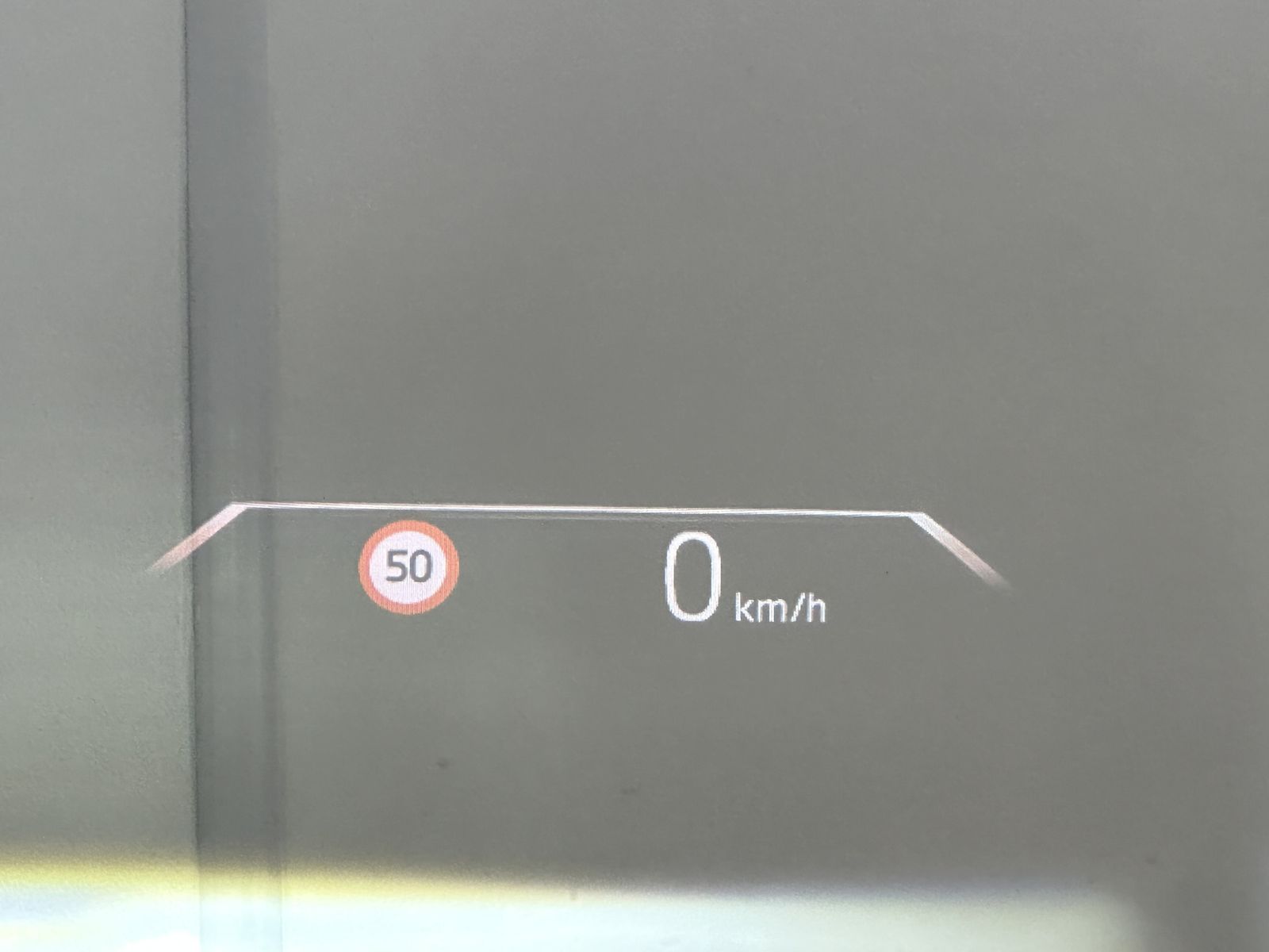 Fahrzeugabbildung BMW iX1 30 xDrive M-Sport NAV+LED+PANO+AHK+19ZO+360°