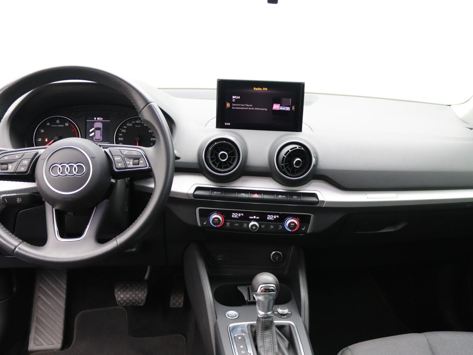 Audi Q2 35 TFSI S-tronic / Pano, CarPlay, SHZ, PDC, миниатюра 11