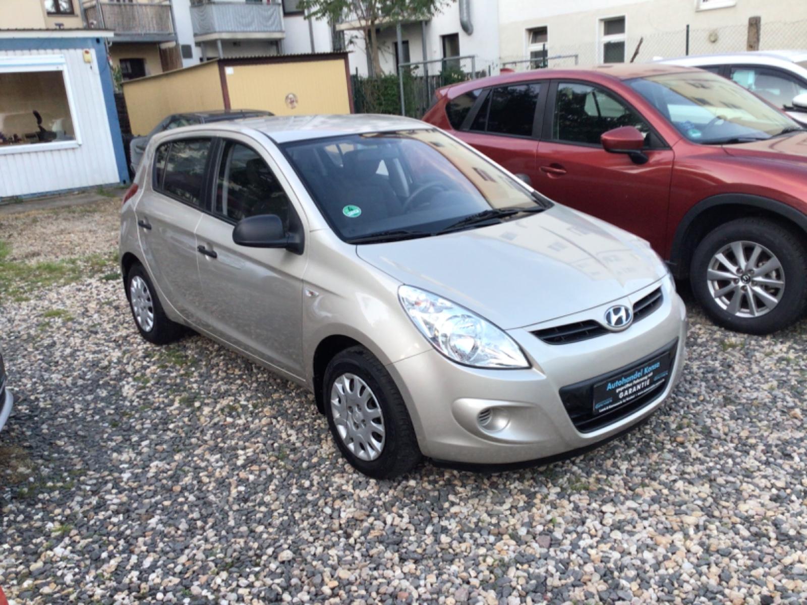 Hyundai i20 ,1 Hand,Scheckheft,Klima.