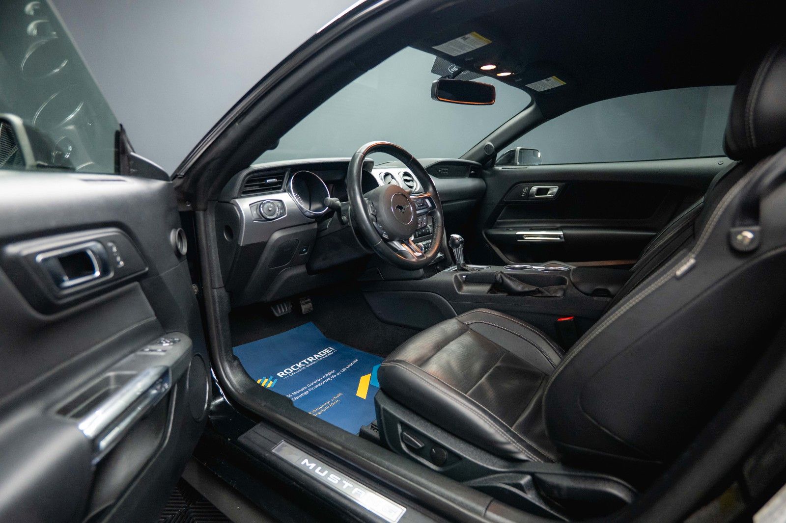 Fahrzeugabbildung Ford Mustang Shelby GT 500 5.0 V8 Performance PREMIUM