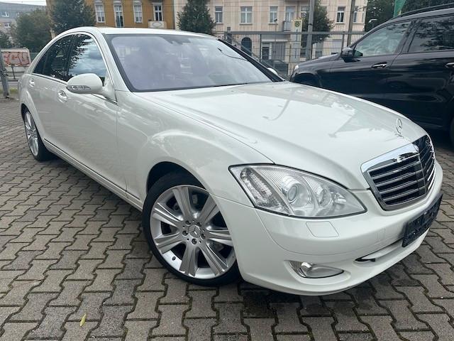 Mercedes-Benz S 500 4Matic/ 1.HAND /DESIGNO/DISTRONIC+/STANDH.