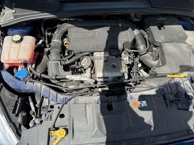 Ford Focus 2015 — photo 20