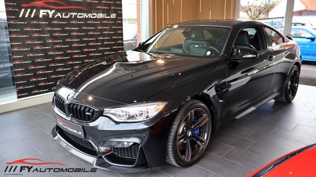 BMW M4 Coupe voll Carbon LED Deutsches Fahrzeug.