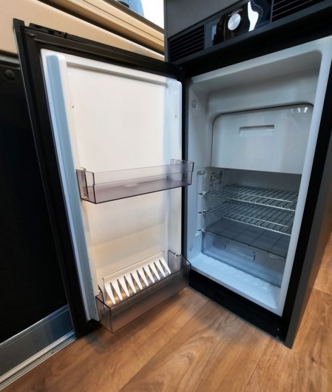 Fahrzeugabbildung LMC Innovan 600 Verfüg./Sparen Sie 20.799,- €