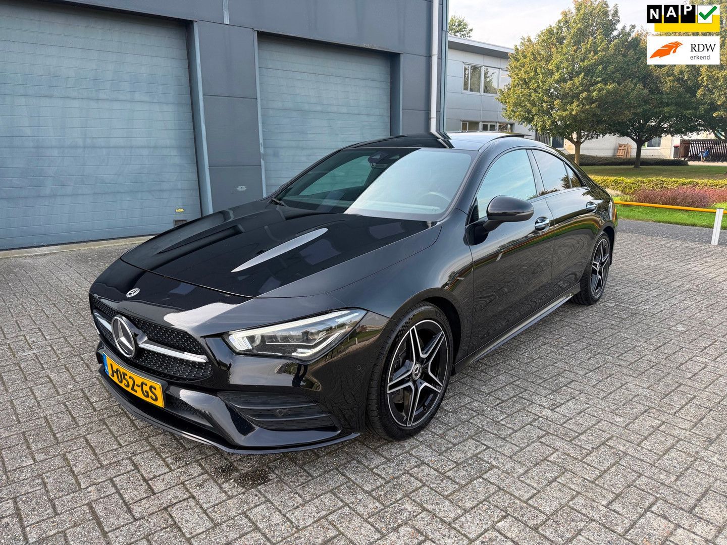 Mercedes-Benz CLA 200 Business Solution AMG 2020 Pano automati