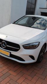 Mercedes-Benz GLB 200 DCT -