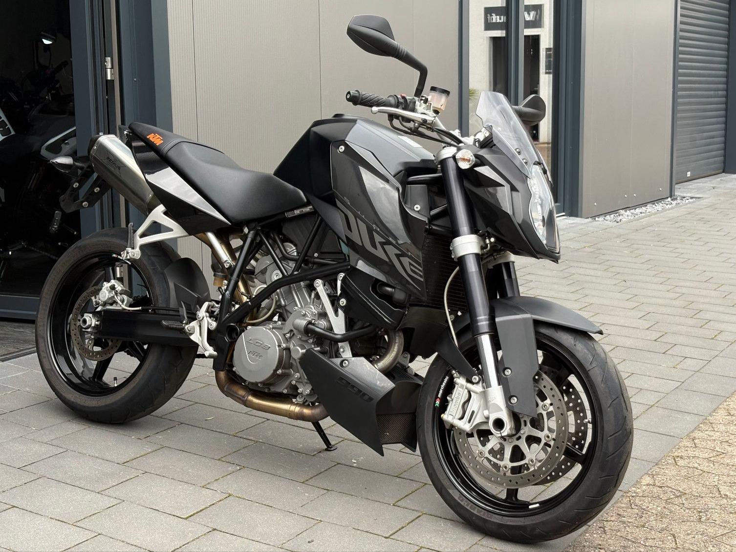 KTM SuperDuke 990 LC8 *Top Zustand*2.Hand*Remus*