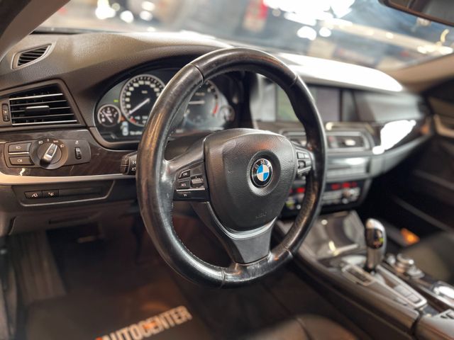 BMW 525d Lim. Aut.*NAVI*PDC*SHZ*STARTSTOP*VOLLLEDER*