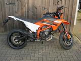 KTM 125 SMC-R - 125 CCM SUPERMOTO