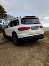 Mercedes-Benz GLB 35 AMG 4MATIC | Night-Paket |  - weiße Mercedes-Benz GLB 35 AMG