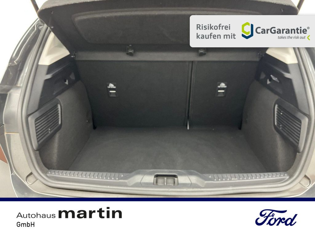 Fahrzeugabbildung Ford Focus 1.0 EcoBoost Titanium S/S EURO FACEL. LED