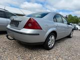 Ford Mondeo 1.8 92 kW Ghia - Ford aus 2001