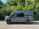 Mercedes-Benz Sprinter 4×4 907 V6 Motor L2H2