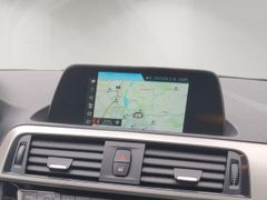 BMW 120 d ~Navi~LED~ PDC