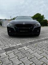 BMW 340i xDrive Touring M Sport Shadow Line - schwarze BMW 340