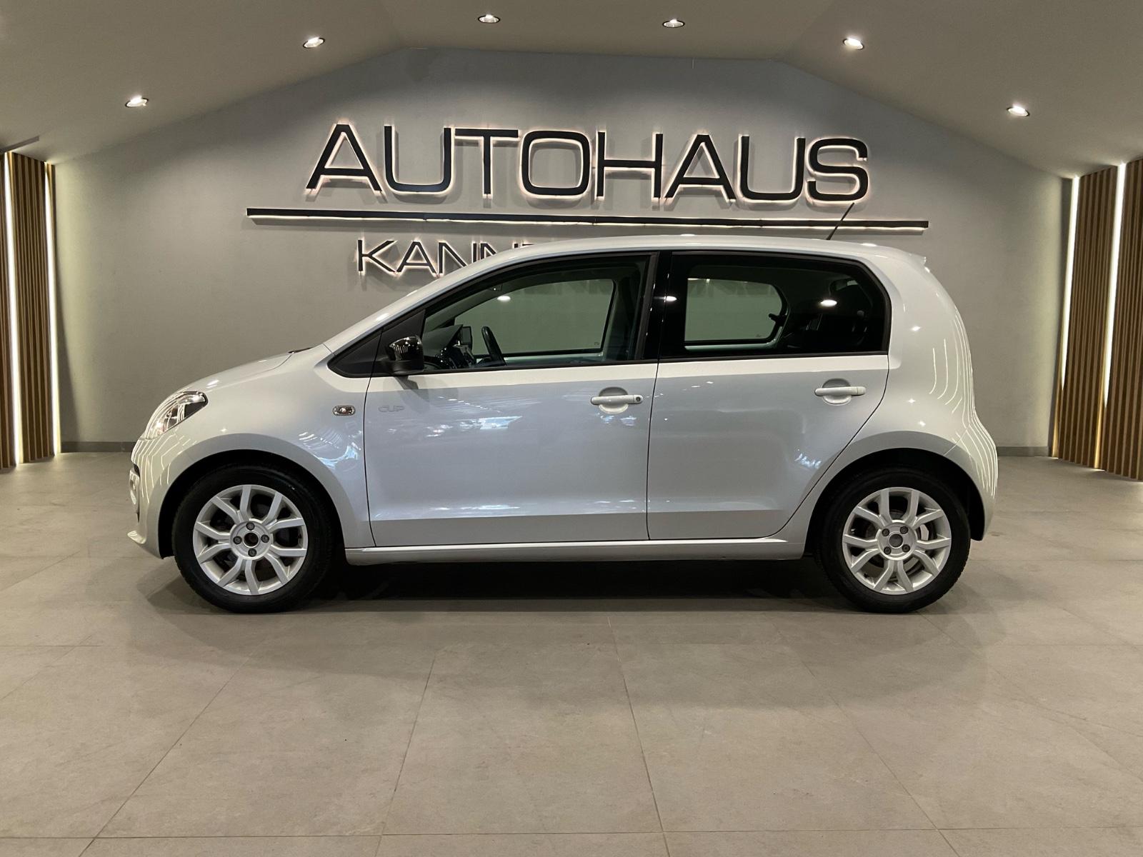 Volkswagen up! Cup *NAVI*SHZ*PDC*FENDER SOUND*