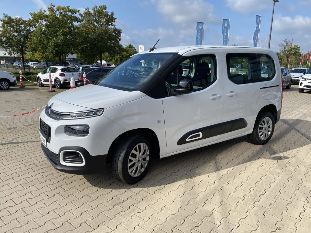 Fahrzeugabbildung Citroën Berlingo M PT 110 FEEL *Keyless*FArb-Touch *PDC*