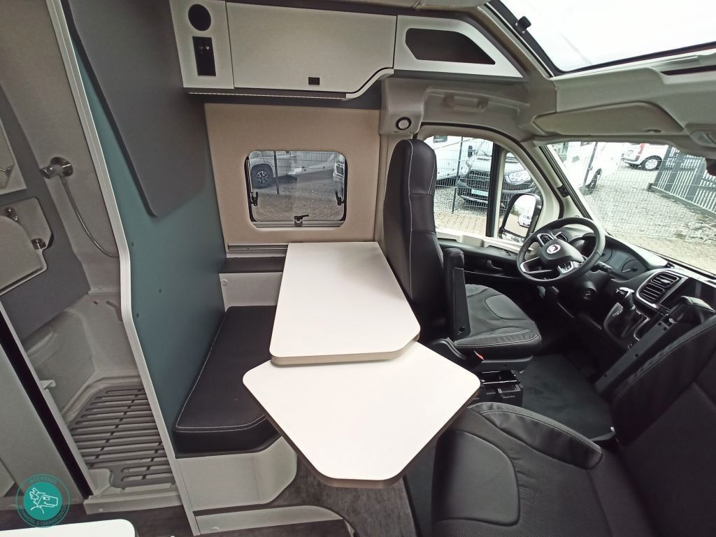 Fahrzeugabbildung Mooveo VAN 60 EB Prestige, Autom. Markise, Combi 4D