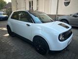 Honda e ADVANCE PAKET|PANORAMA|KAMERA|NAVI|360° - Honda e: Limousine