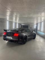 Ford Mustang 5.0 Ti-VCT V8 GT Auto GT - Ford Mustang mit Schiebetür