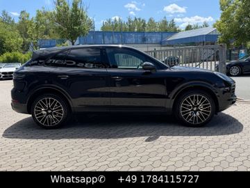 Porsche Cayenne - 4