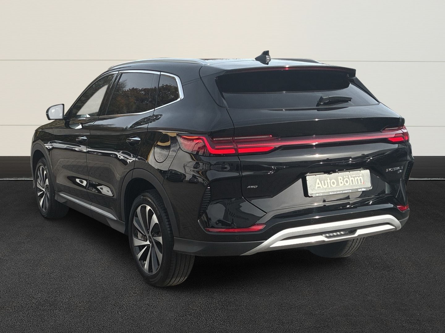 BYD SEAL U