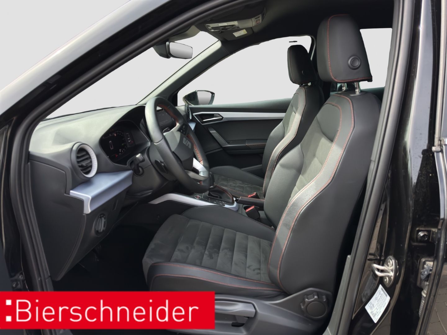 Seat Arona - Bild 13