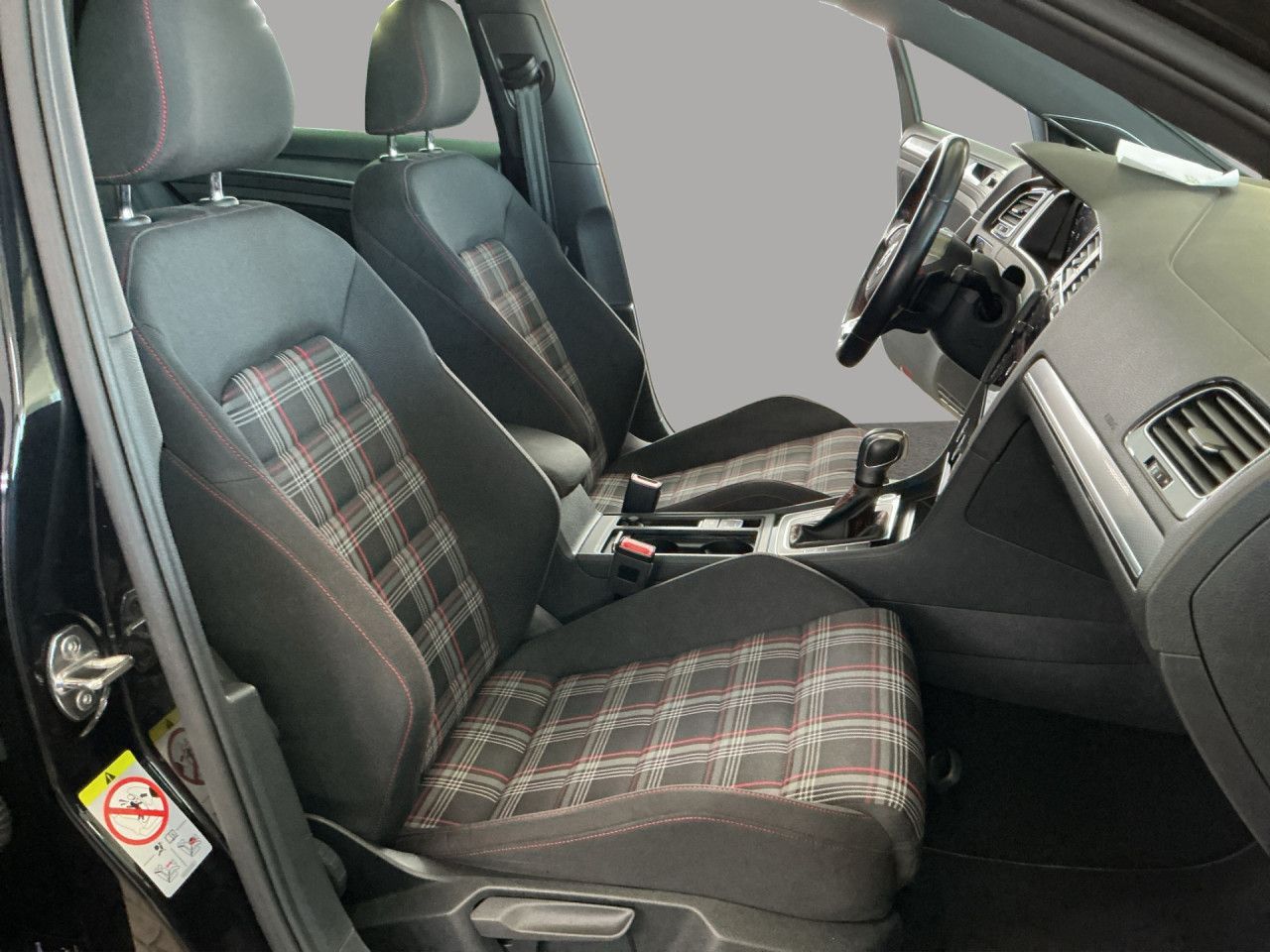 Volkswagen Golf VII 2.0 TSI DSG GTI Performance TOP-PAKET foto 22