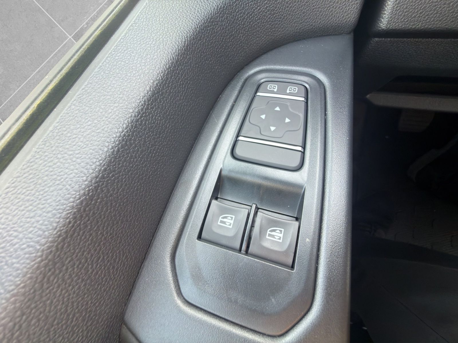 Renault Trafic - Bild 12