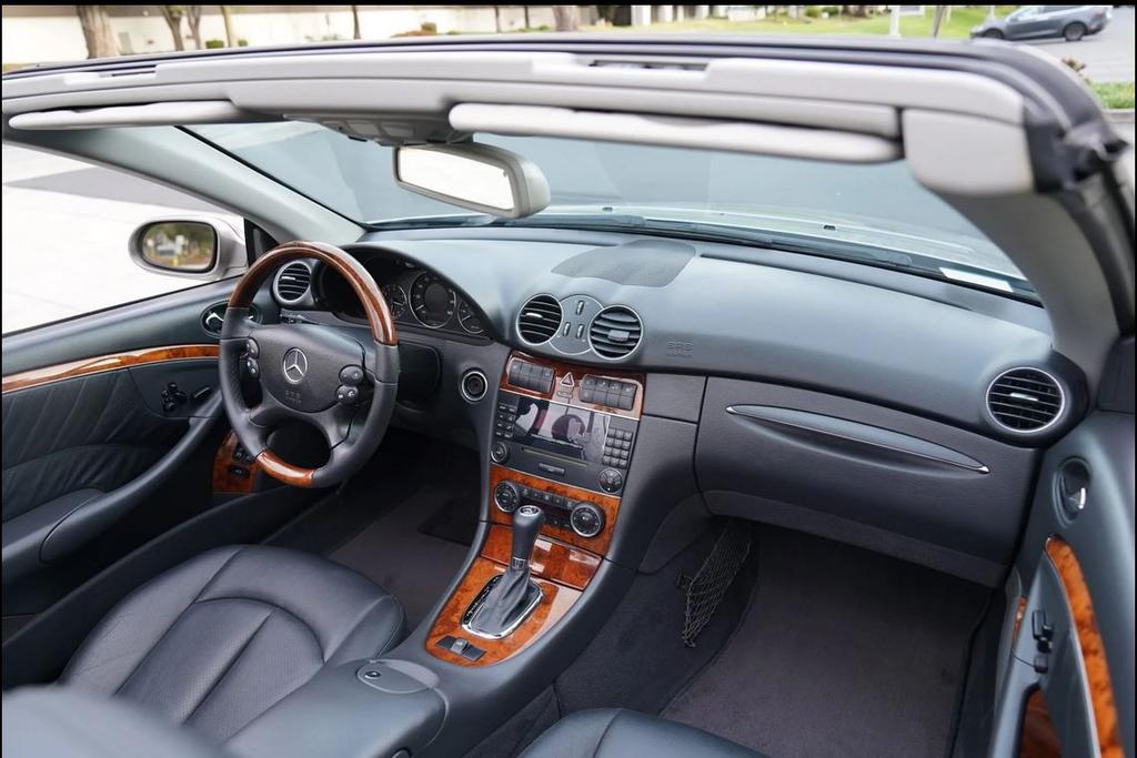 Mercedes-Benz CLK 500