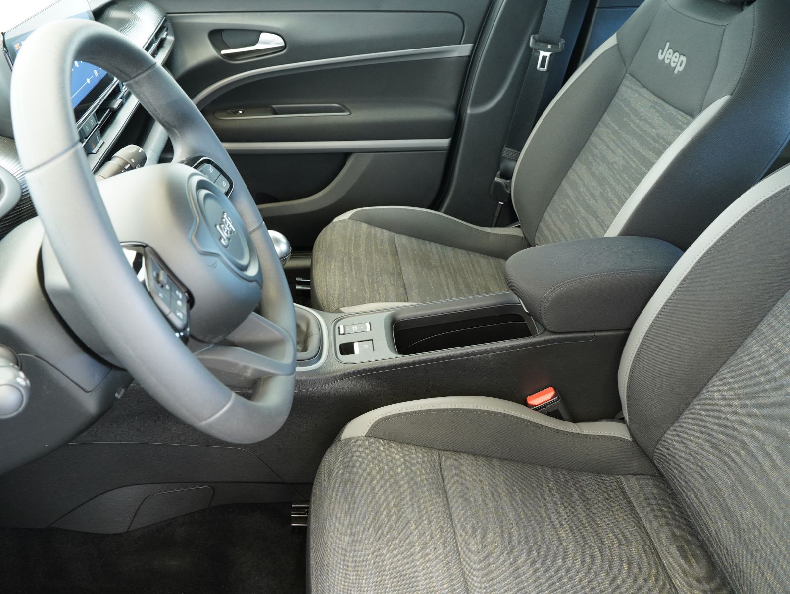 Fahrzeugabbildung Jeep Avenger 1.2 T-GDI Longitude